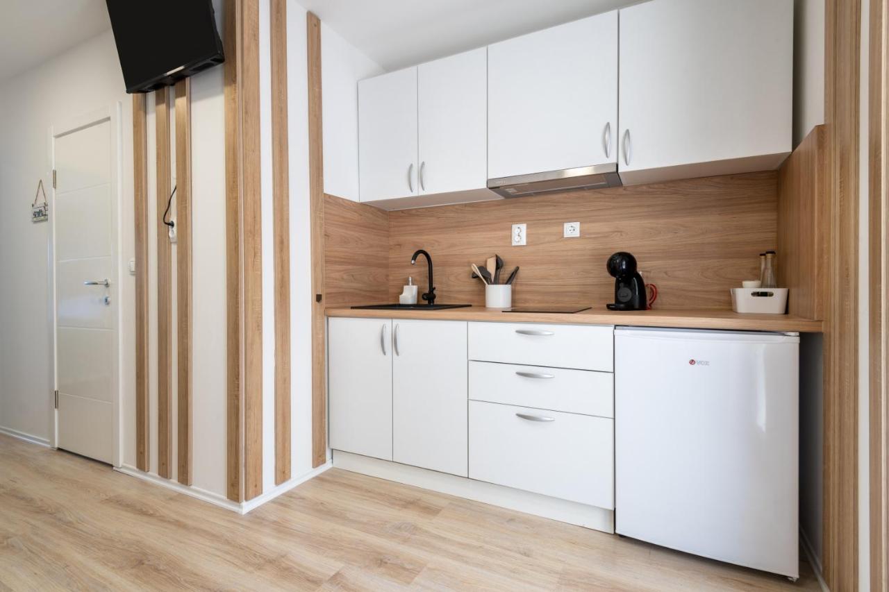Apartments Malalu ネウム エクステリア 写真