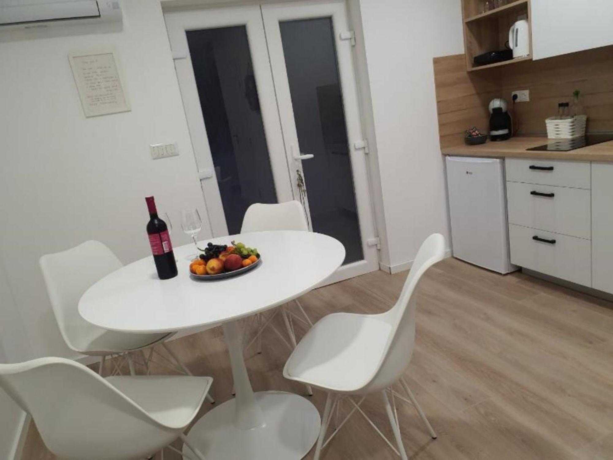 Apartments Malalu ネウム 部屋 写真